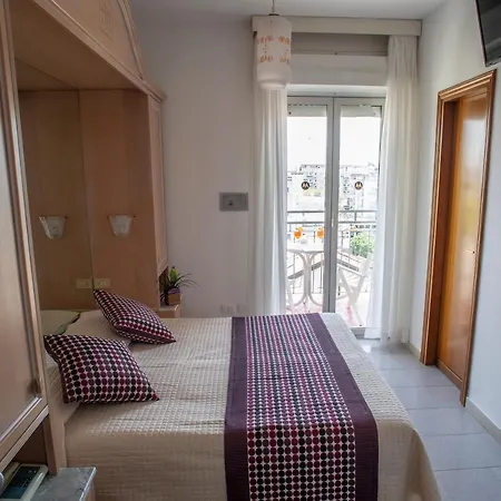 Margherita Hotel 3*